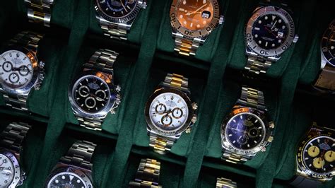 Perché i prezzi dei Rolex usati continuano a scendere